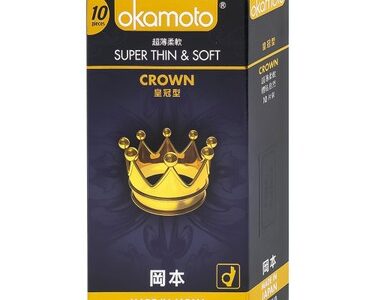 Bao cao su Okamoto Crown kích cỡ nhỏ, siêu mỏng, mềm mại dùng để phòng tránh thai và ngăn ngừa HIV (10 cái)